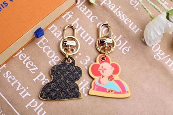 ブランドキーホルダー背面デザイン